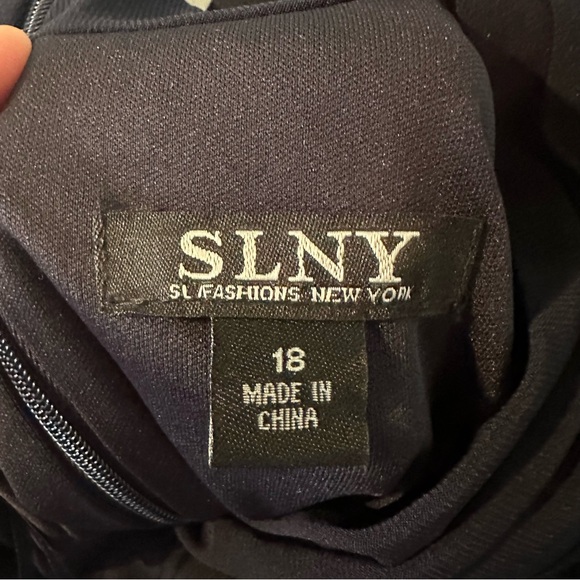 SLNY Floral Knee Length A Line Dress Sz 18 Navy Romantic Goth Whimsigoth Fairy - Picture 13 of 15